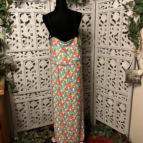 SCARLETT SASSY BLACK PINK & MULTICOLOR GEOMETRIC DESIGN SLEEVELESS MAXI DRESS - Picture 5 of 8